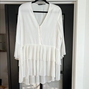 Zara White Pleated Blouse